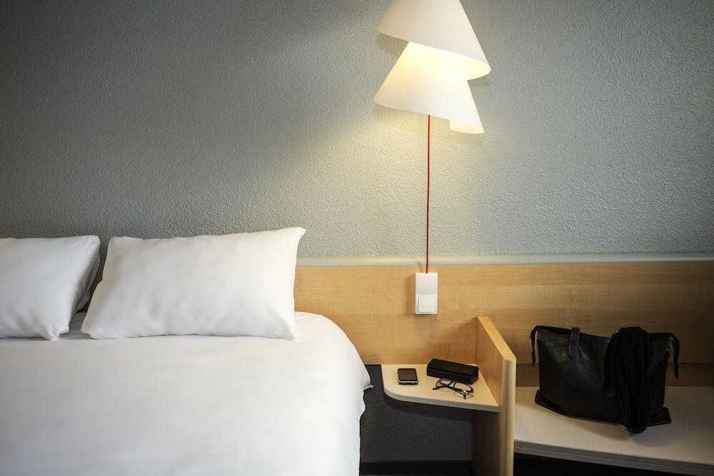 ไอบิส มงเตลิมาร์ นอร์ด Hotel Saulce-sur-Rhone ภายนอก รูปภาพ