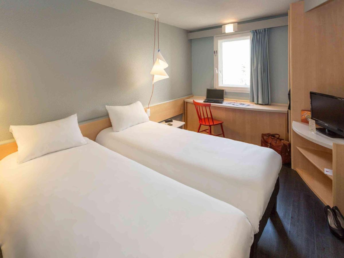 ไอบิส มงเตลิมาร์ นอร์ด Hotel Saulce-sur-Rhone ภายนอก รูปภาพ